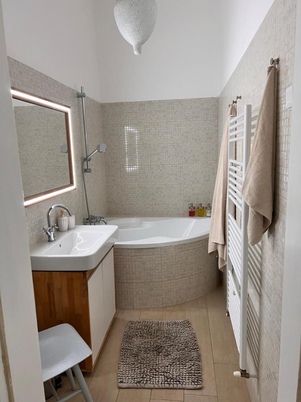 Stylish Flat In City Centre Bratislava Exterior foto